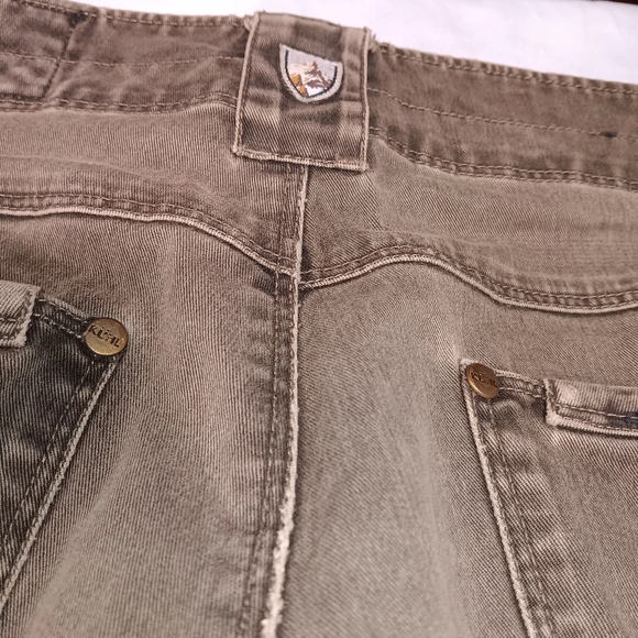 KUHL Men’s Jeans Size 34x30 Greenish Brown Outdoor Camping Distressed No Holes - Picture 6 of 8